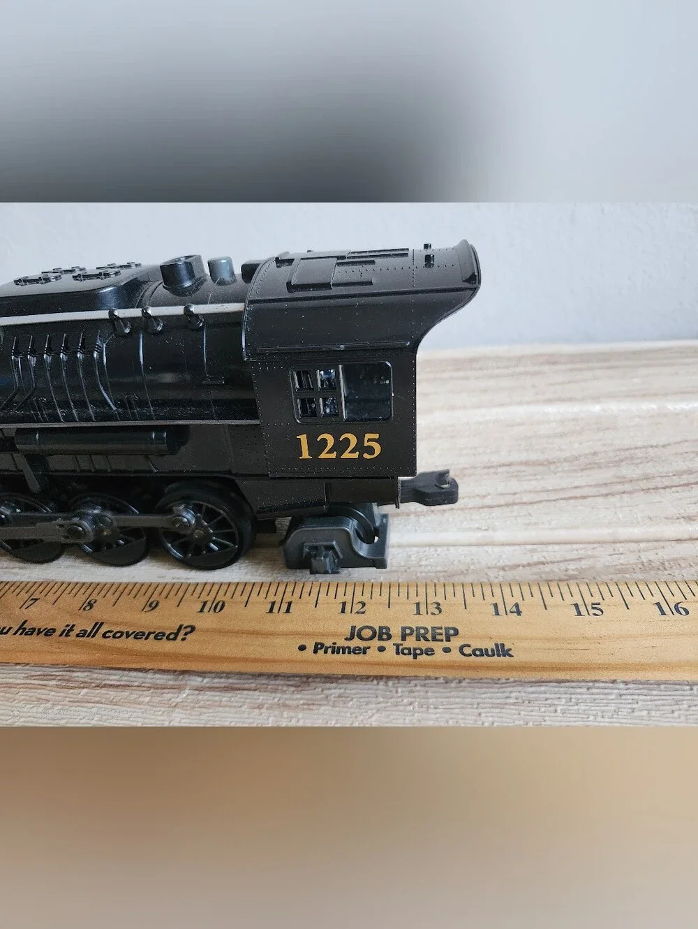 Lionel Polar Express G Gauge Replacement Train Engine & Passenger Car